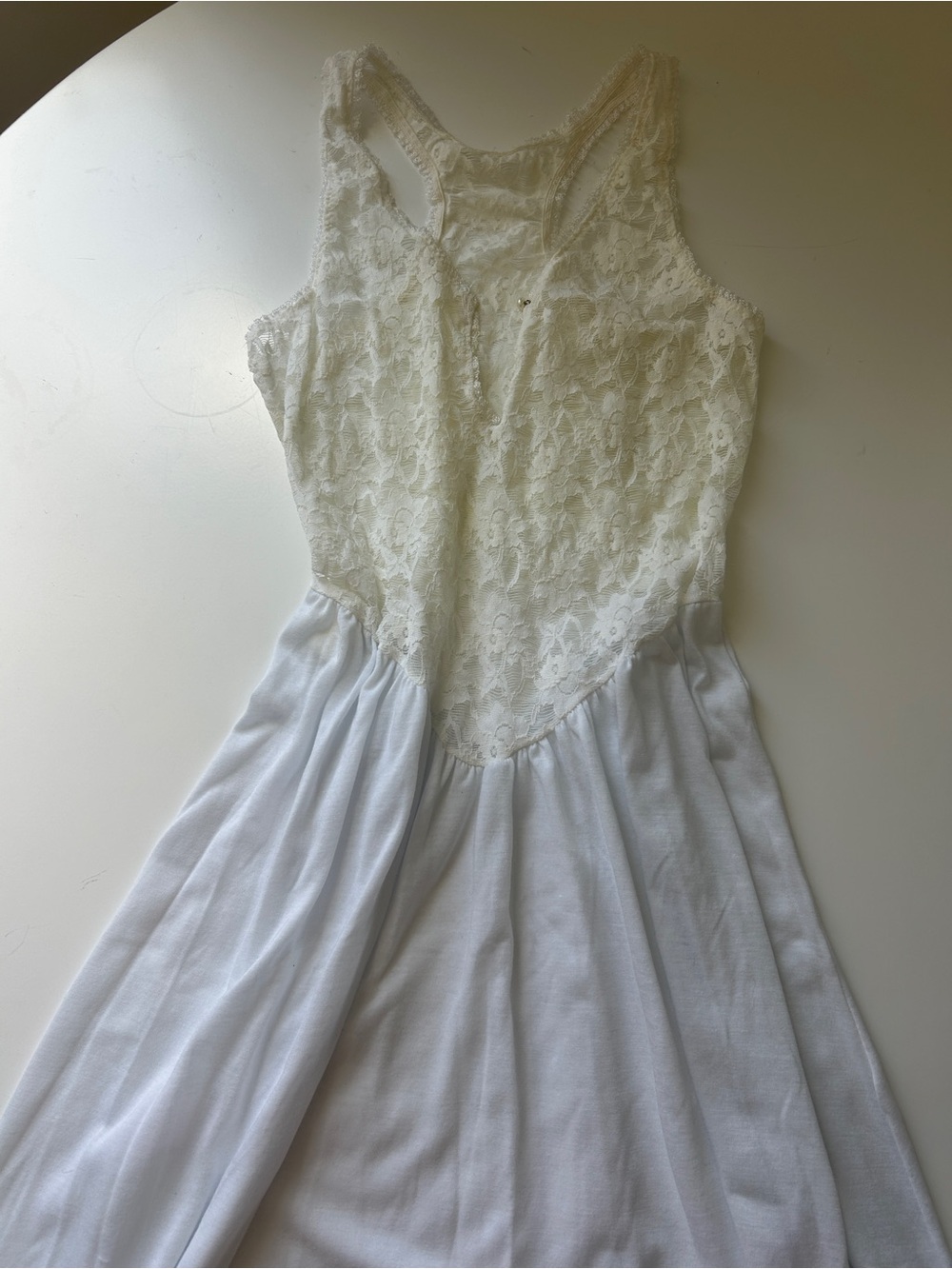 1980s Victoria’s Secret gold label white lace nightgown